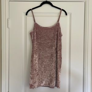 SHOW ME YOUR MUMU | velvet shift mini dress [NWT]